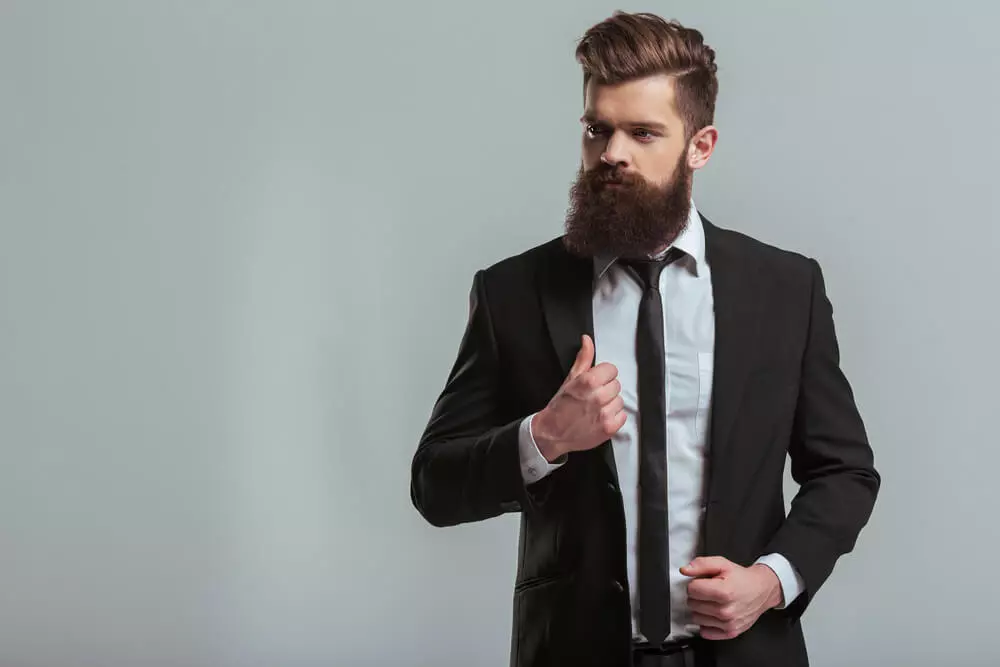 Barbe fournie